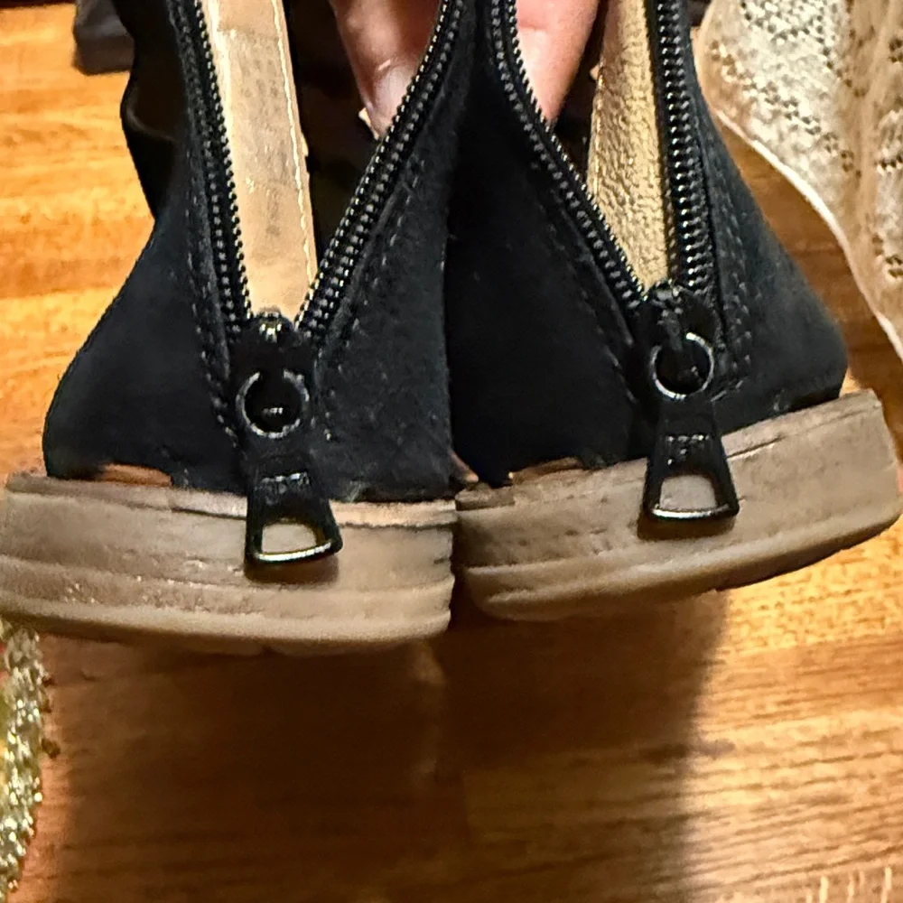 Miz Mooz Florence 279012 Women Black Suede Gladiator Sandals Shoes Sz 39 / 8/8.5 - Picture 7 of 8